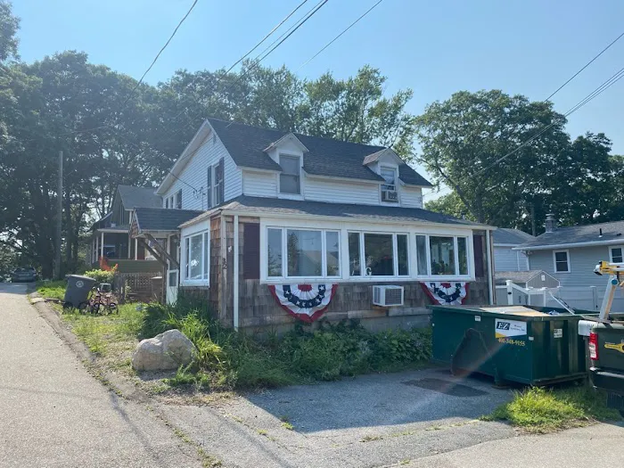 Pawcatuck Roofing Company Inc. Picture 4