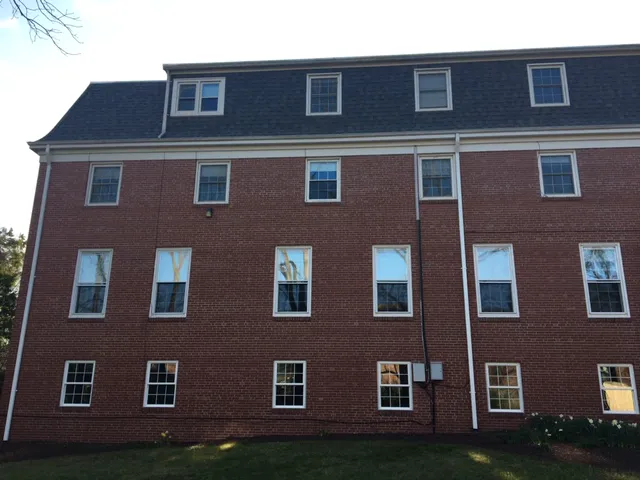 Sexton Roofing & Siding Picture 2