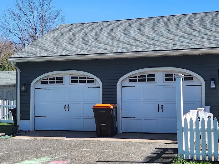 Patrick Kelly Roofing & Siding Picture 6