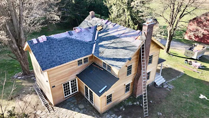 Center Construction Roofing Picture 9