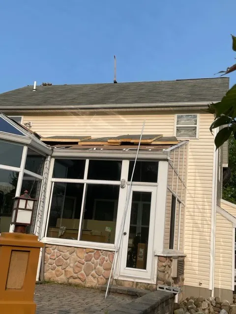 Star Roofing & Restoration Picture 1