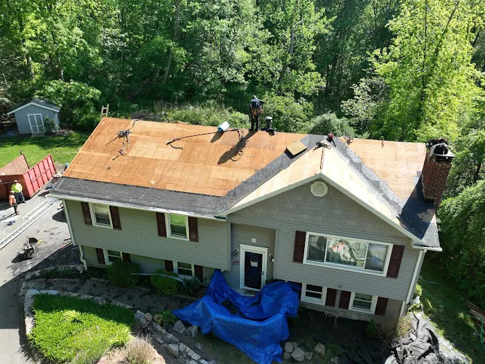 EAGLE ROOFING CORP Picture 8