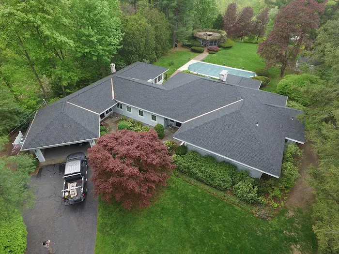 Rising Star Roofing Picture 2