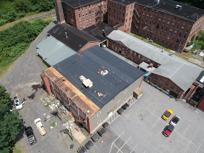 Four Seasons Construction Picture 2