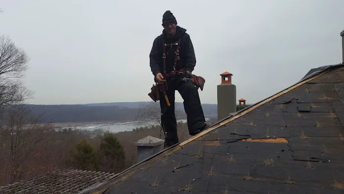 HouseTopKing LLC Picture 3