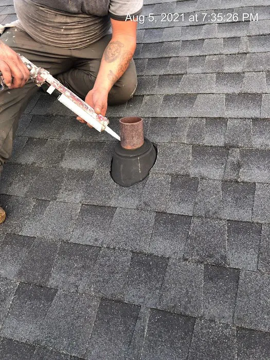 Mr. T's Roofing Picture 1