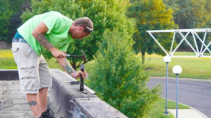Green Construction & Roofing Picture 4