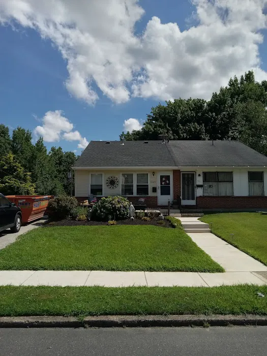 Sharrow Siding & Gutters LLC Picture 1