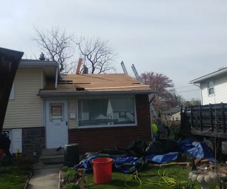 Menna Roofing