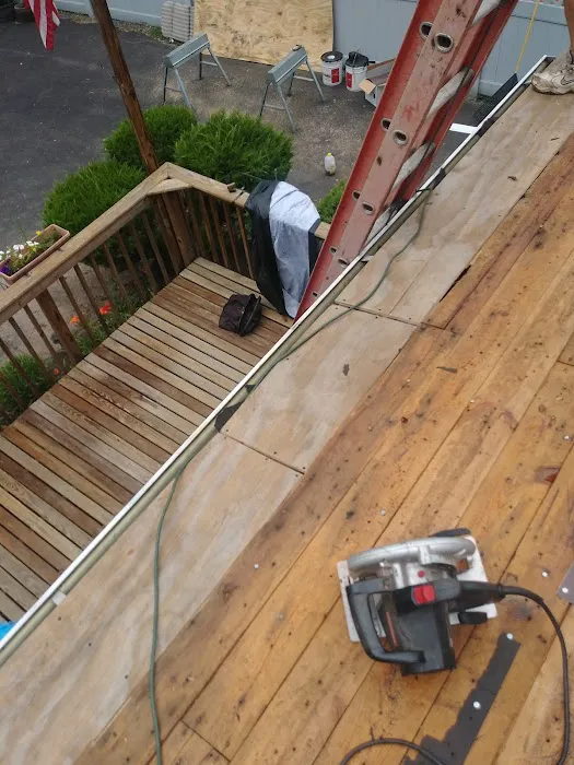 Richard Lloyd Contracting Roofing & Siding Picture 9