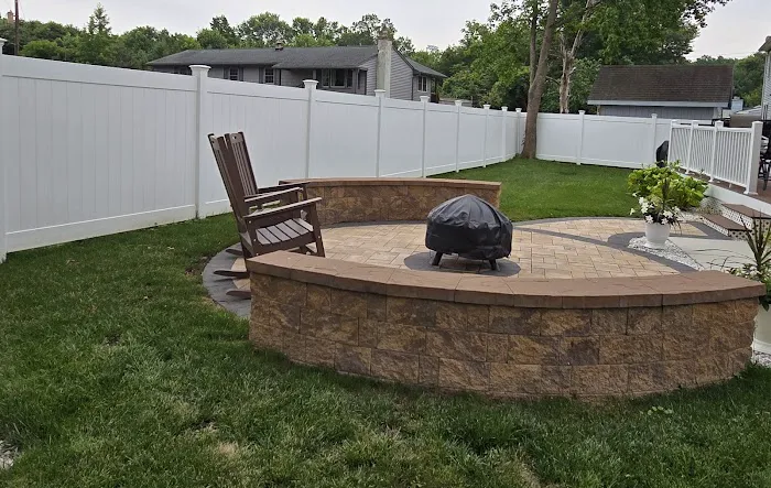 HRL Exteriors Picture 1