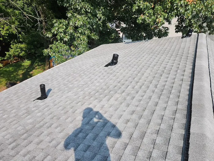 ALL UNITED Roofing and Siding, LLC Picture 8