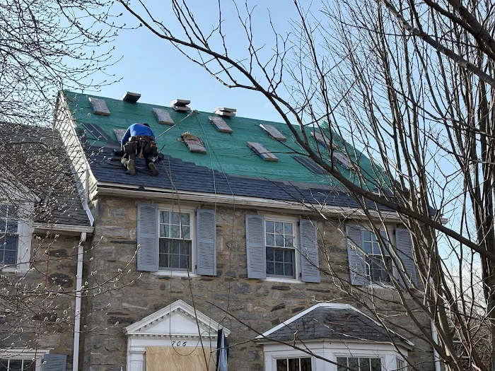 Dunbar Roofing & Siding Co Picture 4