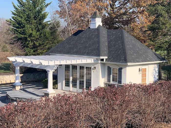 Economy Roofing and Siding LLC Picture 2