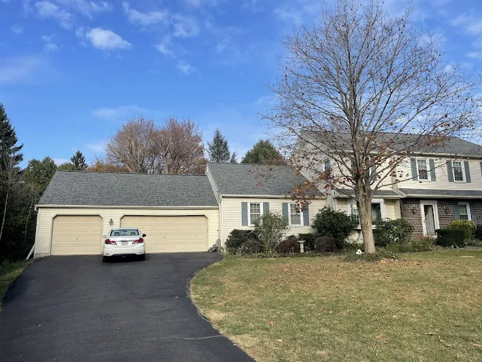 Storm Tech Roofers - West Chester Picture 3