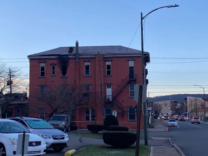 Crooked Ladder Roofing Picture 5