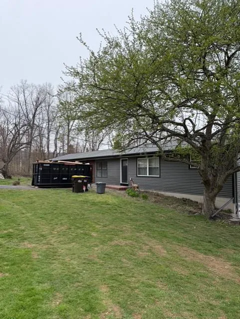 Ludwig Roofing and Repair Inc Picture 10