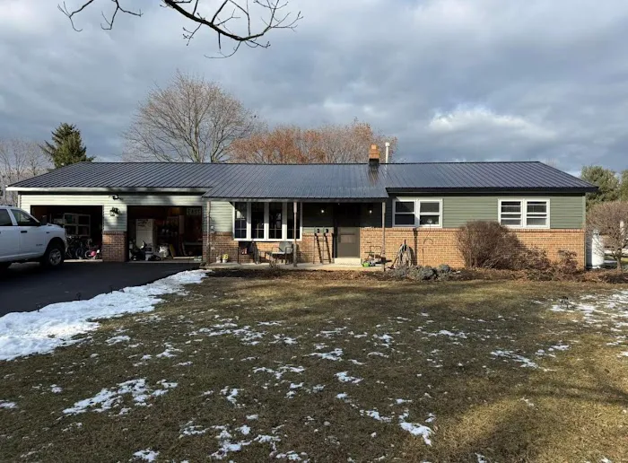 Ludwig Roofing and Repair Inc Picture 9