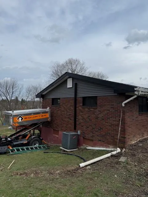 Ludwig Roofing and Repair Inc Picture 5