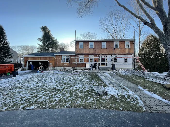 Bob & Son's Roofing Picture 2