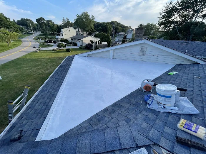 Bob & Son's Roofing Picture 10