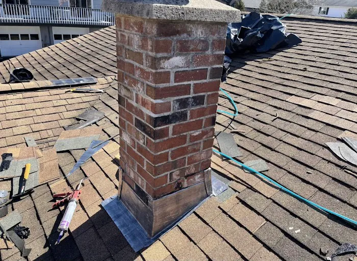 Bob & Son's Roofing Picture 7