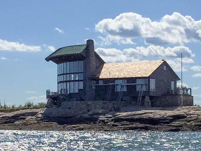 What's On My Roof? Picture 10