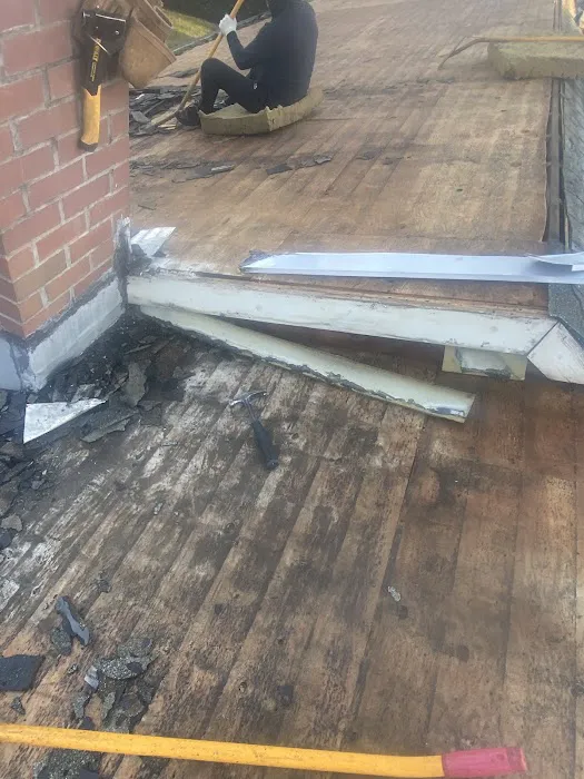 SJM Roofing Picture 3