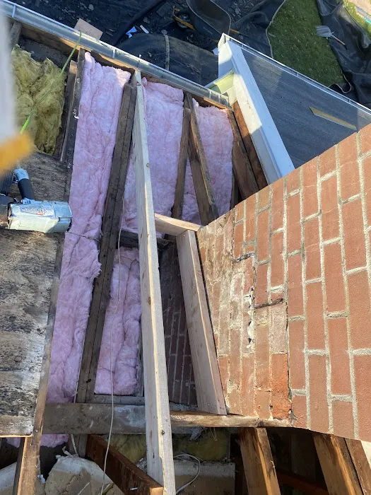 SJM Roofing Picture 2