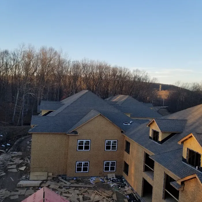 Calles roofing Picture 3