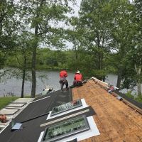 Brennan Roofing & Contracting LLC ico