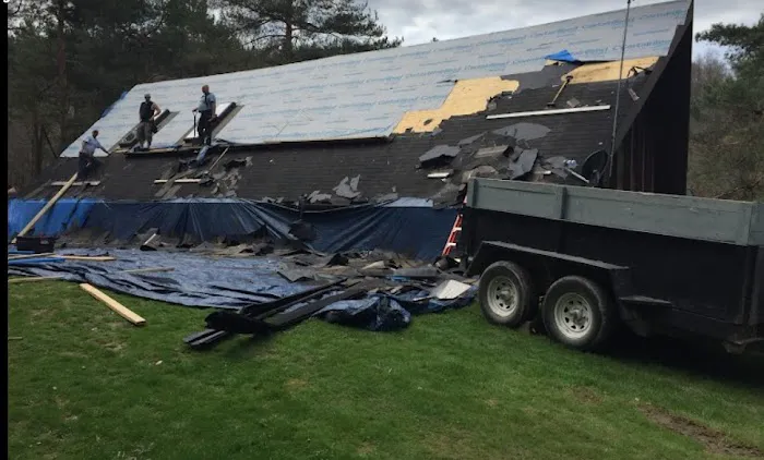 Savercool & Son Contracting and Powerwash Picture 2