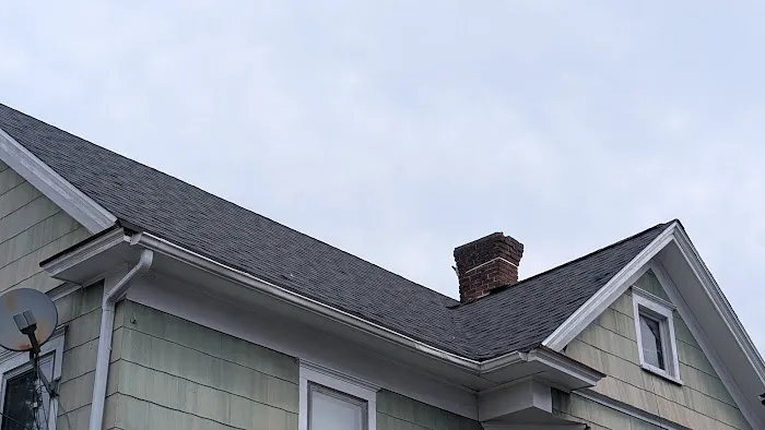 Edify Contracting LLC Roofing and Siding Picture 1