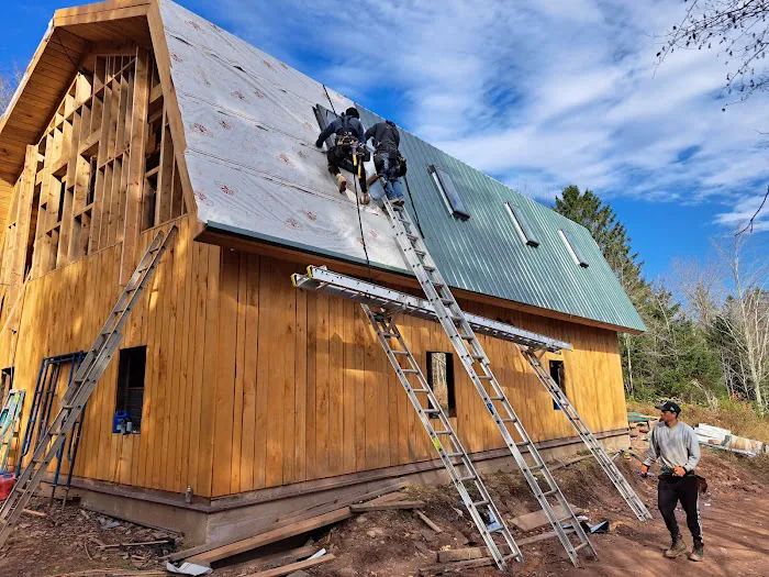 Hugo's Construction & Remodeling Picture 3