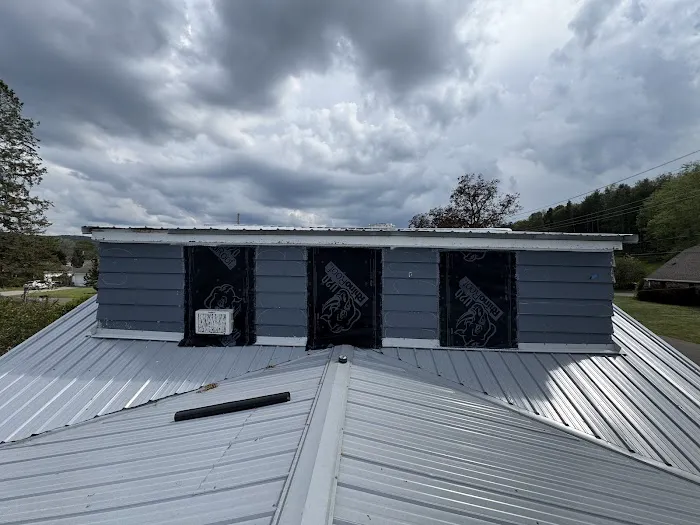 Hugo's Construction & Remodeling Picture 10