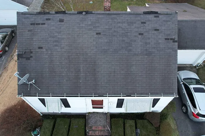 CMW Roofing, Siding, & Gutters Picture 4