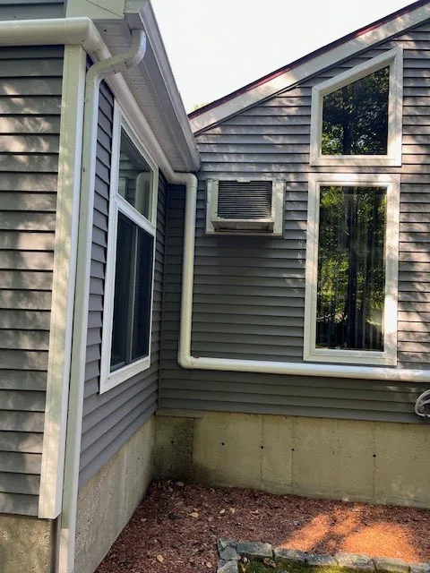 Adam Quenneville Roofing & Siding, Inc. Picture 6