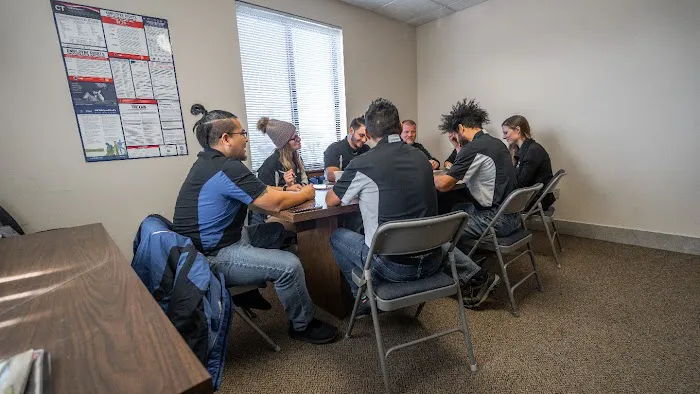 LA Roofing LLC Picture 1