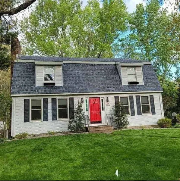 LA Roofing LLC Picture 3