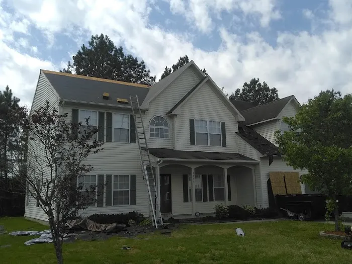 D&S Contracting LLC D&S Roofing Picture 1