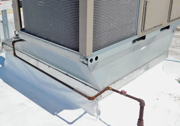 Umbrella Roofing Systems Inc Picture 6