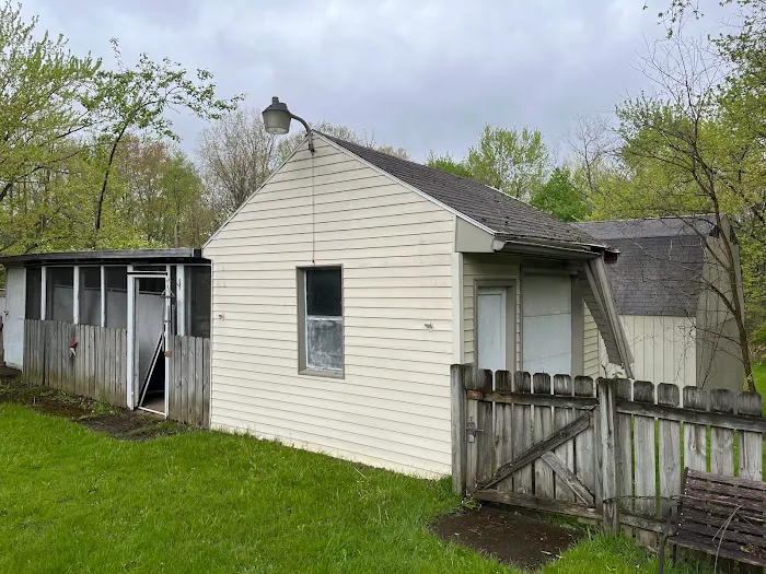 Deanco Roofing Siding Contractor Picture 3