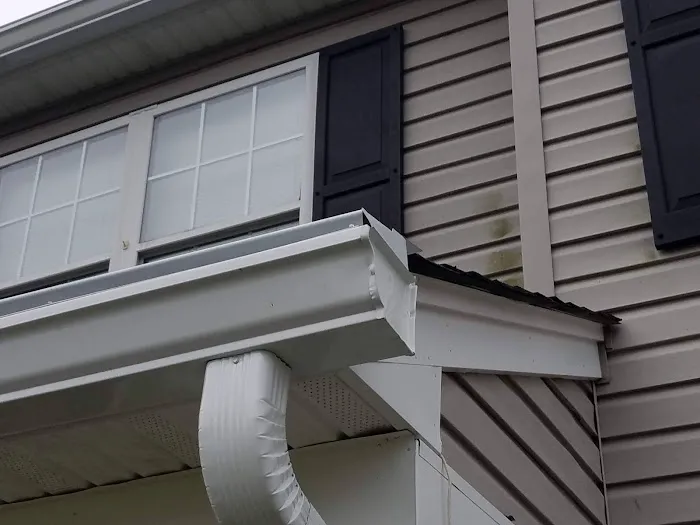 Top Stream Exterior Picture 4