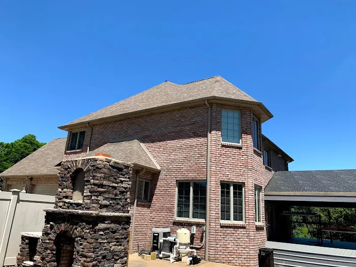 HHI Roofing Inc Picture 2