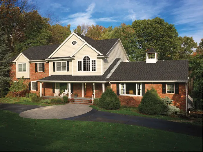 McDaniel's Siding & Roofing Inc. Picture 3