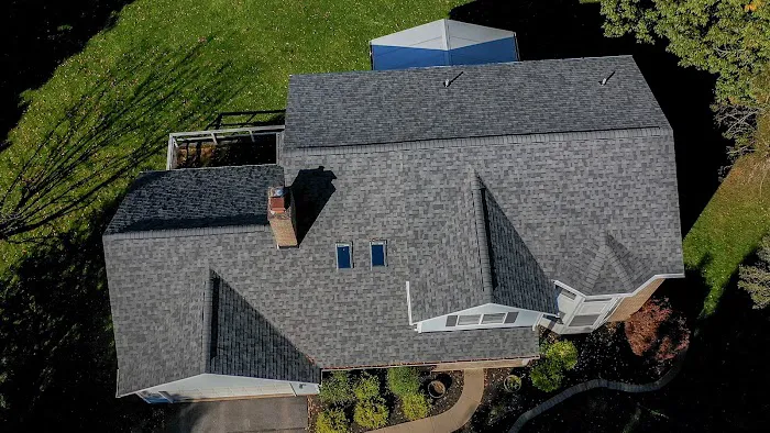 Oaks Roofing and Siding Picture 6