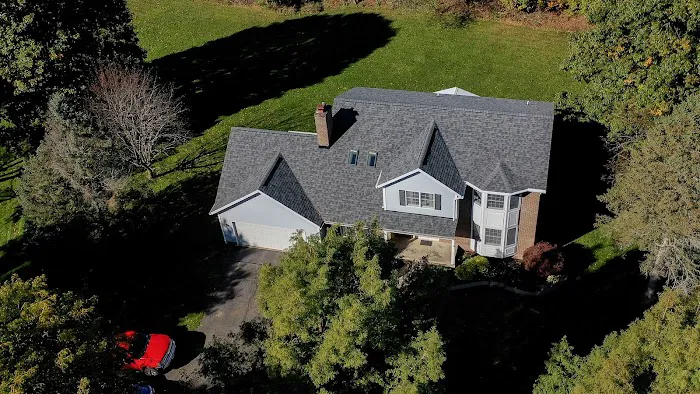 Oaks Roofing and Siding Picture 9