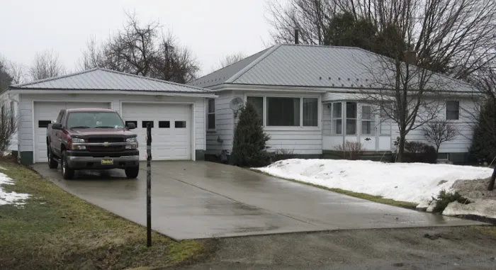 Putnam Painting & Service Picture 3