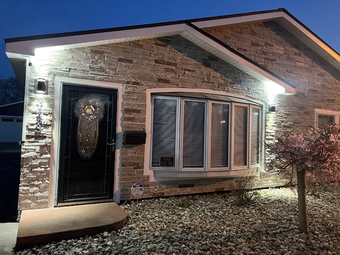 Tops Roofing & Remodeling Picture 5