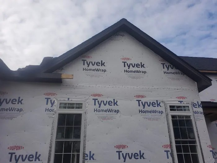 A & J Roofing and Siding Picture 10